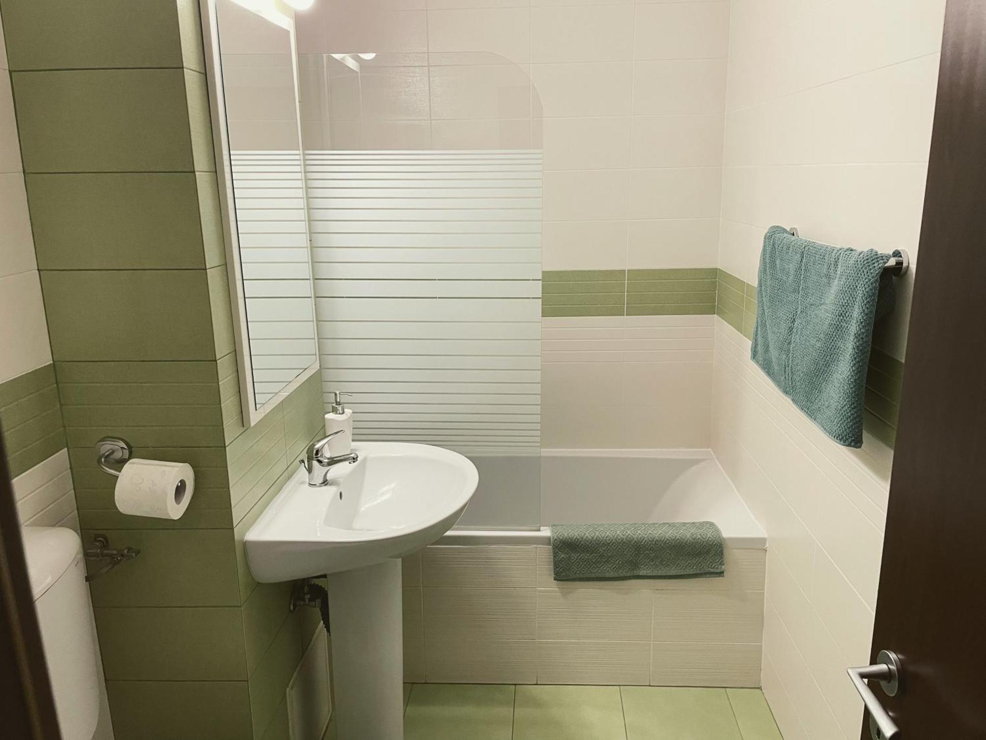 Modern Apartment With Self Check-In Temeşvar Dış mekan fotoğraf